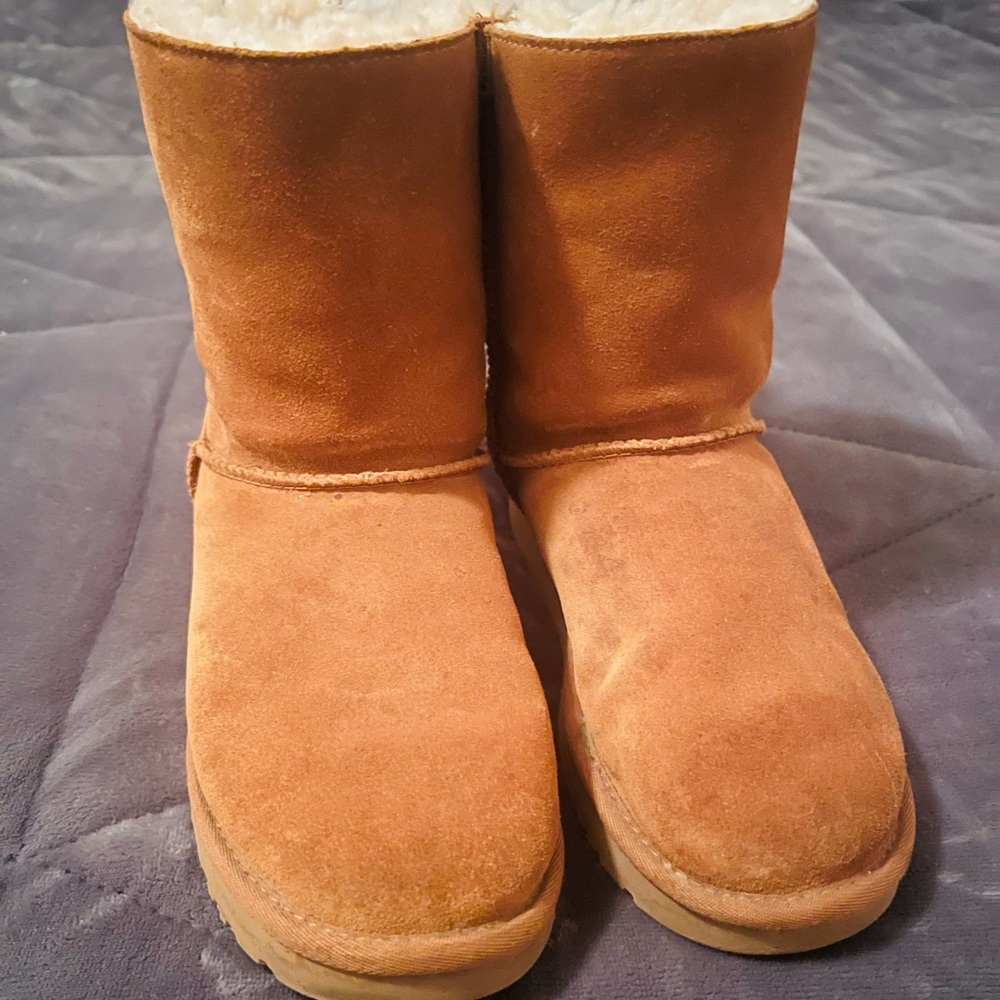 UGG customizable bailey bow